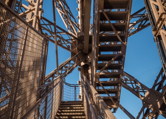 scale interne della Torre Eiffel
