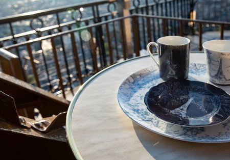 Foto de la colección Bernardaud en la Torre Eiffel